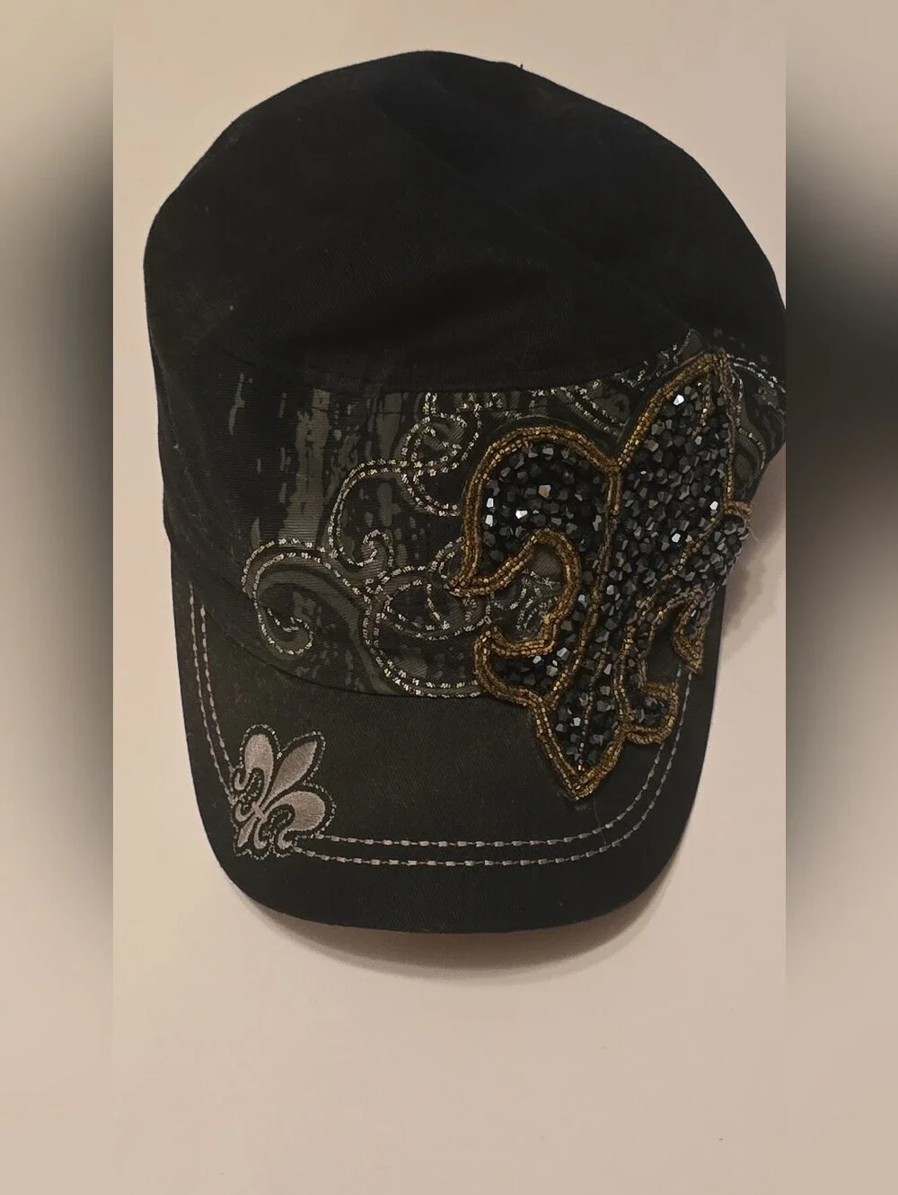 Women's Black Embellished Fluer De Lis  Hat Excellent Condition